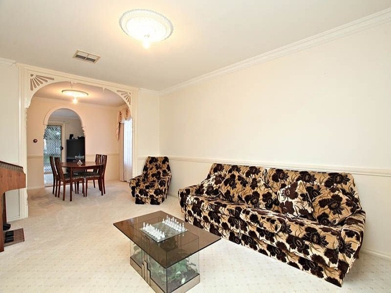 3 Sandpiper Drive, Taylors Lakes VIC 3038