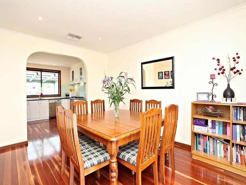 2 Sirius Court, Keilor Downs VIC 3038