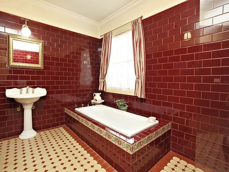 33 Nordic Avenue, Taylors Lakes VIC 3038