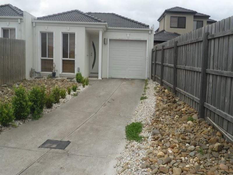 4B Sayvel Close, Sydenham VIC 3037