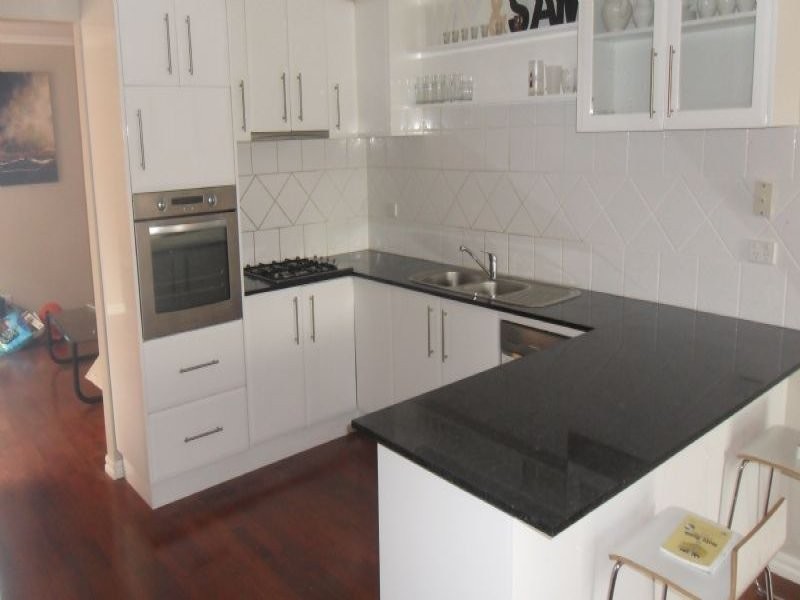 4B Sayvel Close, Sydenham VIC 3037