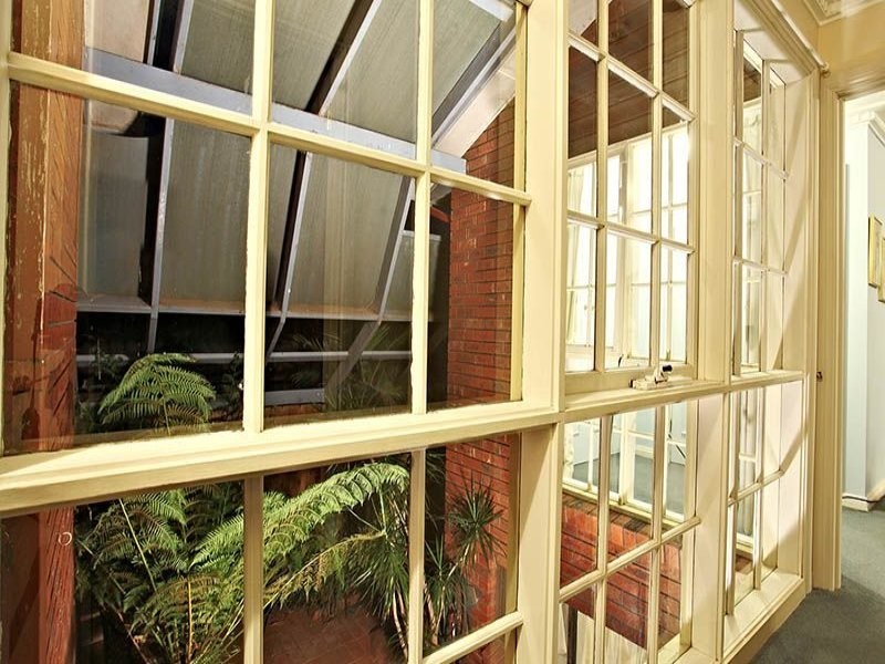 50 Pindari Avenue, Taylors Lakes VIC 3038