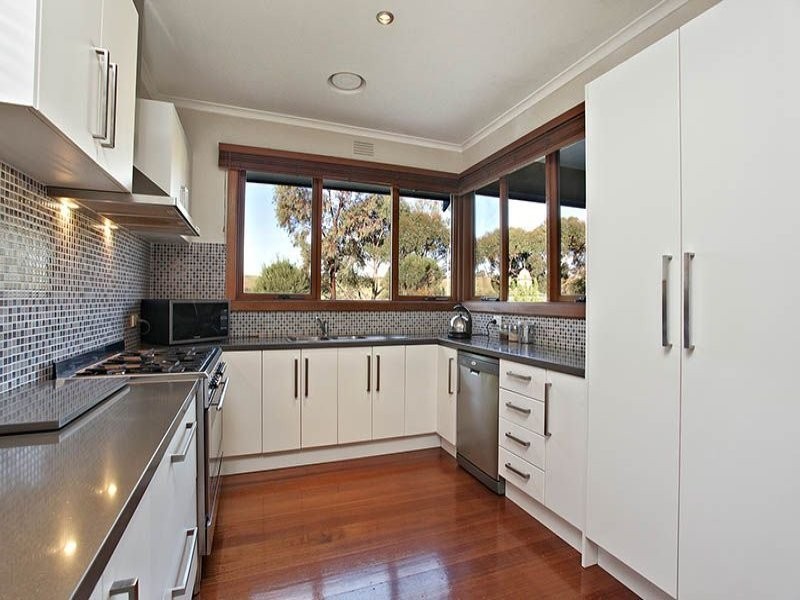 9 Gerona Court, Keilor VIC 3036