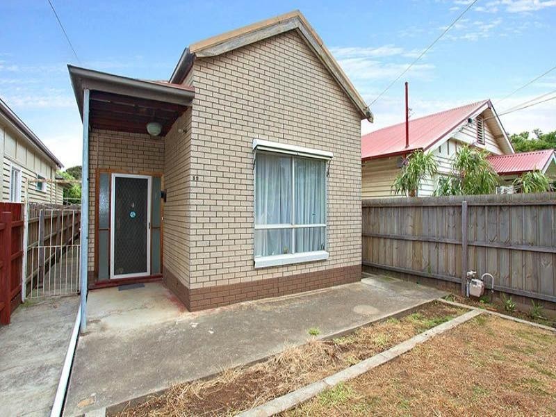 32 Walter Street, Ascot Vale VIC 3032