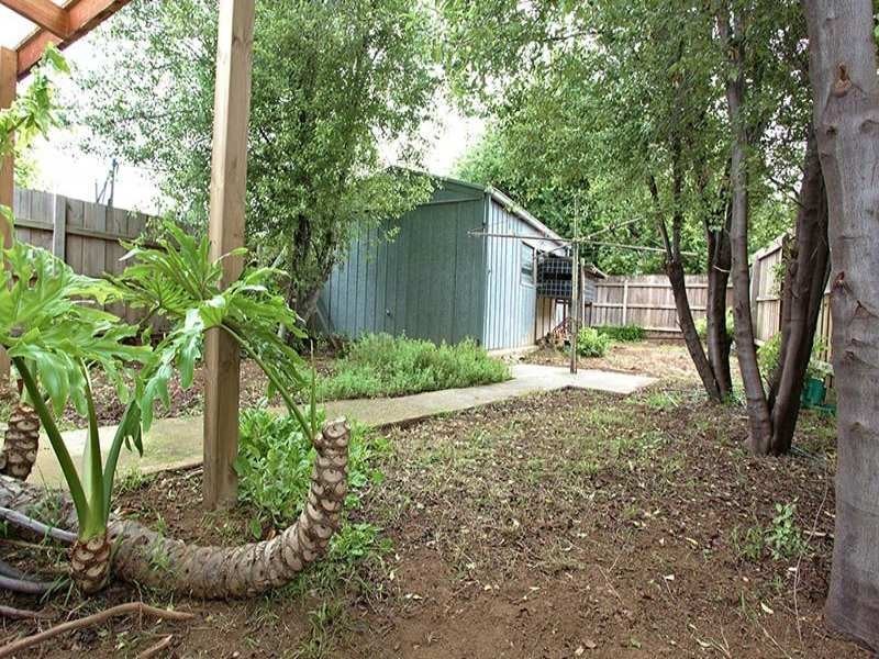 32 Walter Street, Ascot Vale VIC 3032