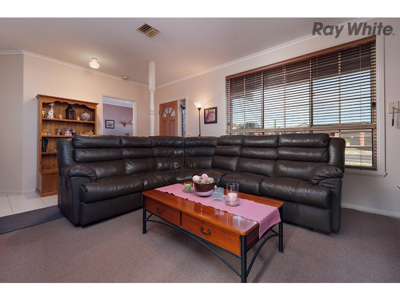 38 Goldsmith Avenue, Delahey VIC 3037