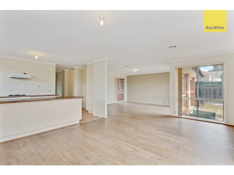 16 Bungarim Wynd, Sydenham VIC 3037