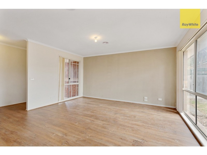 16 Bungarim Wynd, Sydenham VIC 3037