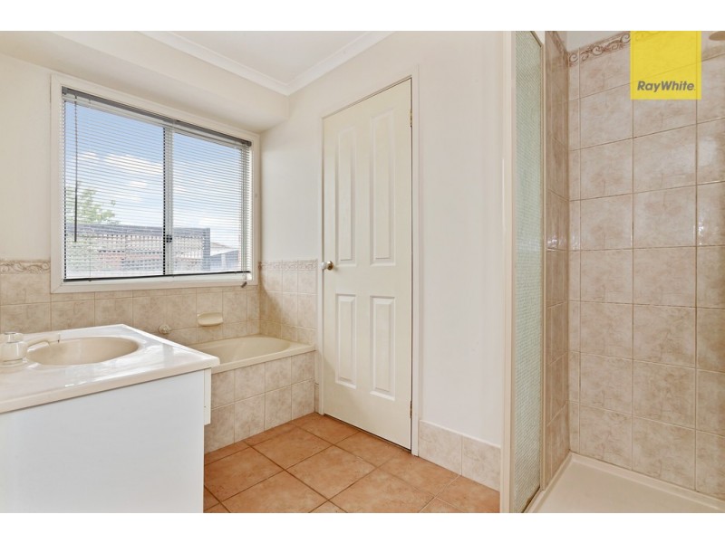 16 Bungarim Wynd, Sydenham VIC 3037