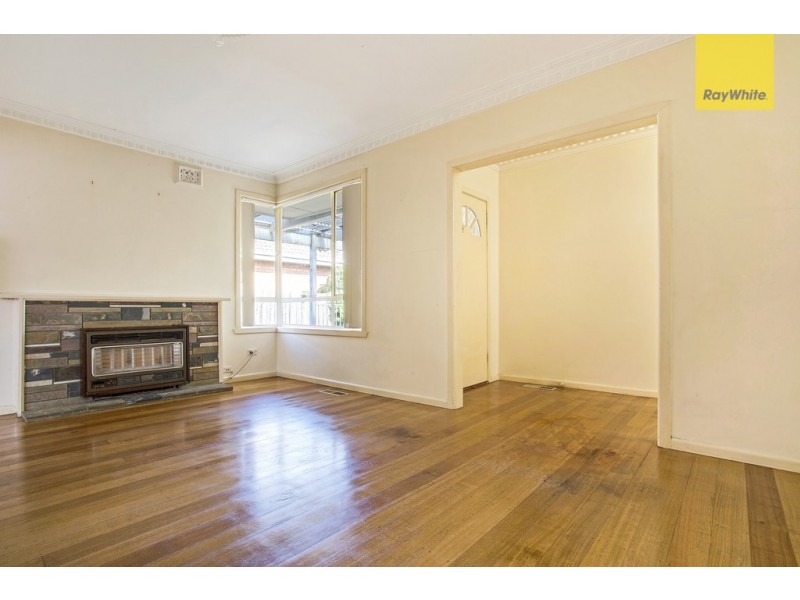 42 St Raphael Street, Avondale Heights VIC 3034