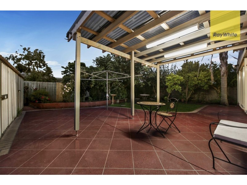 22 Belmont Avenue, Keilor Downs VIC 3038