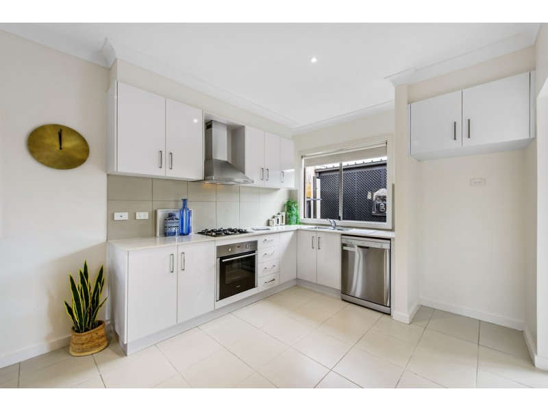 1/29 Pennell Avenue, St Albans VIC 3021