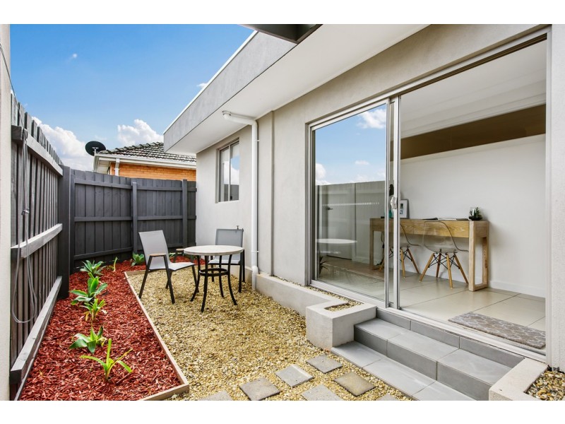 1/29 Pennell Avenue, St Albans VIC 3021