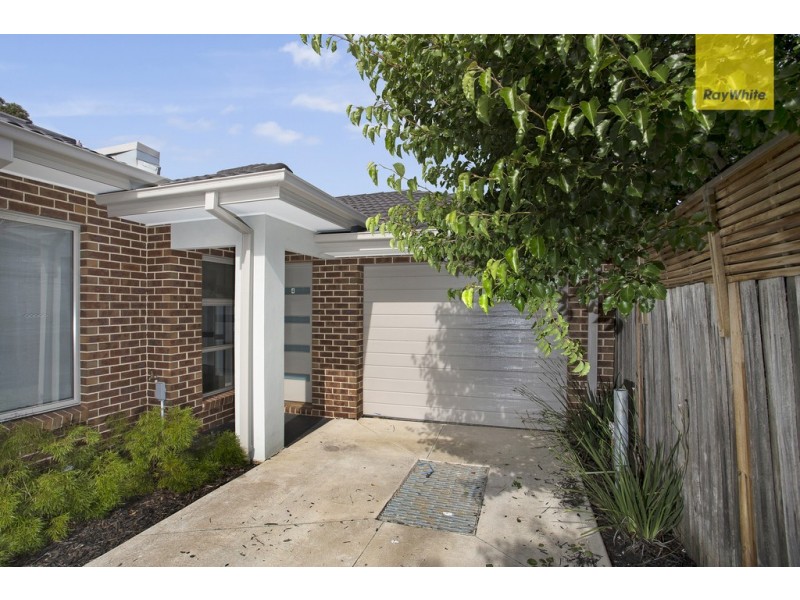 4/12 Beaumont Court, Sydenham VIC 3037