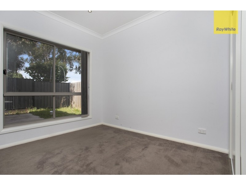 4/12 Beaumont Court, Sydenham VIC 3037
