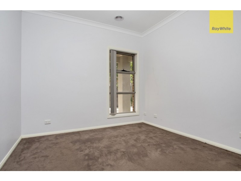 4/12 Beaumont Court, Sydenham VIC 3037