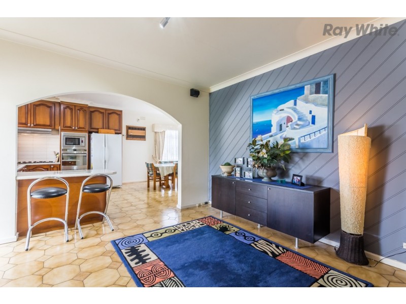 2 Marcia Street, Sunshine West VIC 3020