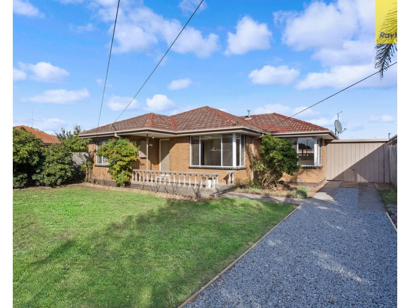 1 Beverley Street, Kings Park VIC 3021