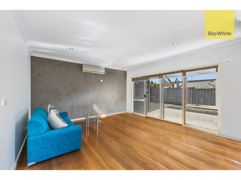 4/34 Barry Street, Reservoir VIC 3073