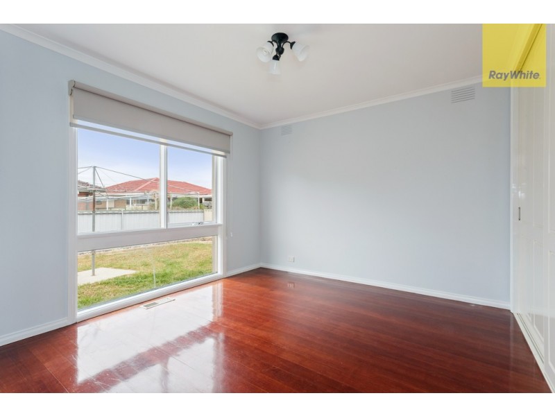 3 Hazelwood Court, Kings Park VIC 3021