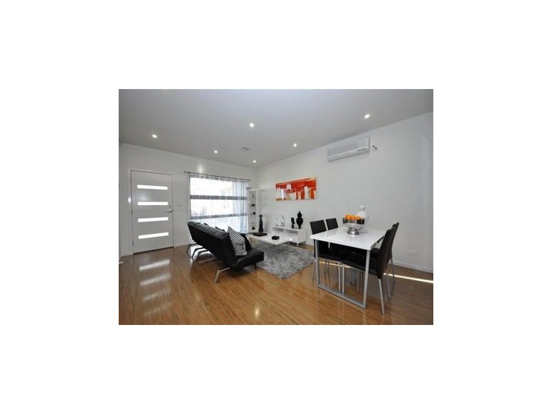 1/322 Melrose Drive, Tullamarine VIC 3043