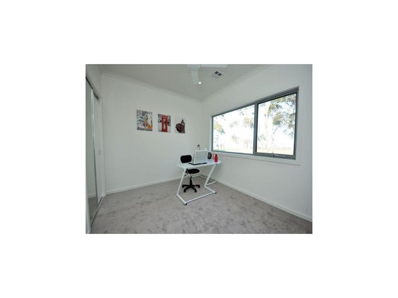 1/322 Melrose Drive, Tullamarine VIC 3043