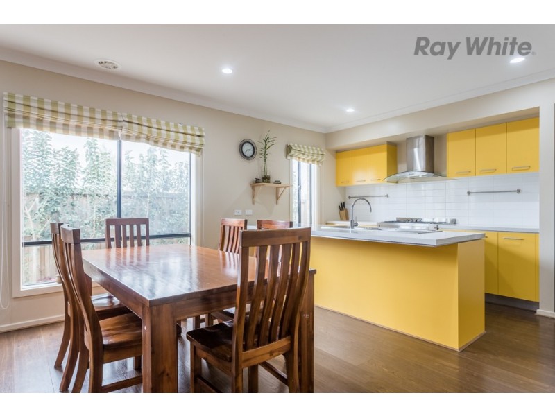 20 Devonport court, Taylors Hill VIC 3037