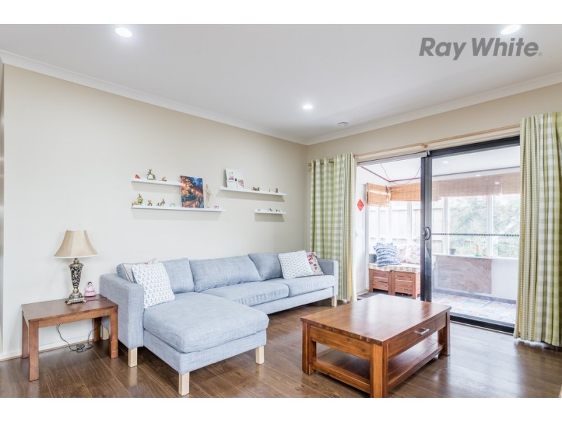 20 Devonport court, Taylors Hill VIC 3037