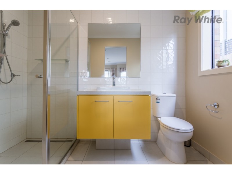 20 Devonport court, Taylors Hill VIC 3037