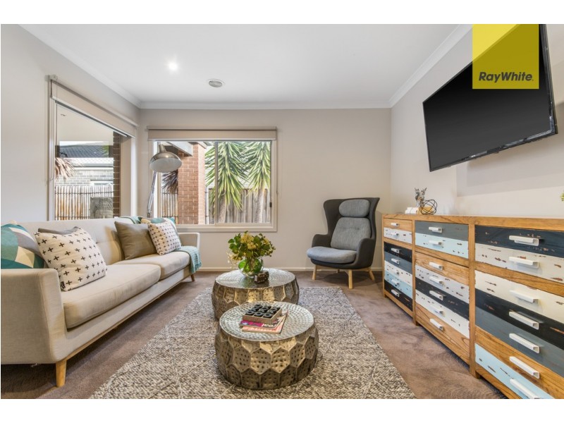 15 Alvis Close, Taylors Hill VIC 3037