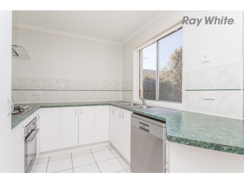 14 Elgin Close, Hillside VIC 3037