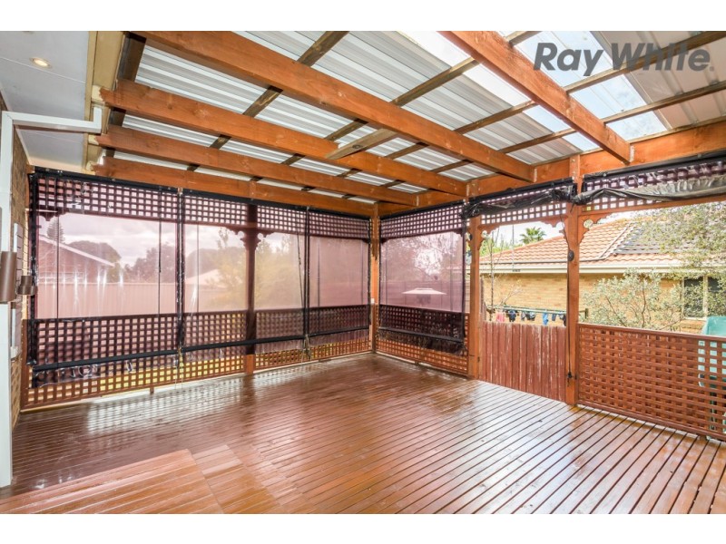 72 Lady Nelson Way, Taylors Lakes VIC 3038