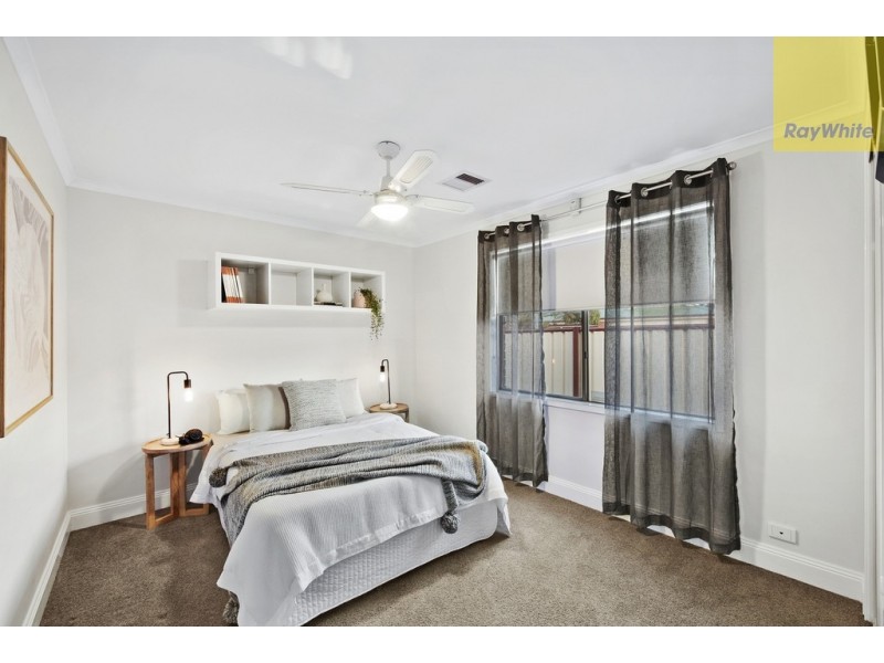 10 Corama Court, Sydenham VIC 3037