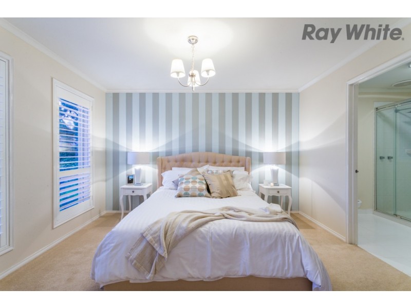 7 Fitzroy Place, Taylors Hill VIC 3037