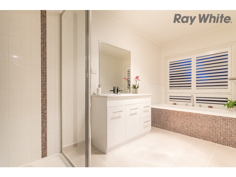 7 Fitzroy Place, Taylors Hill VIC 3037