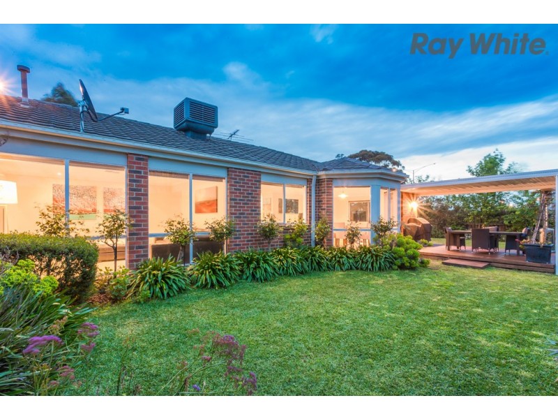 7 Fitzroy Place, Taylors Hill VIC 3037