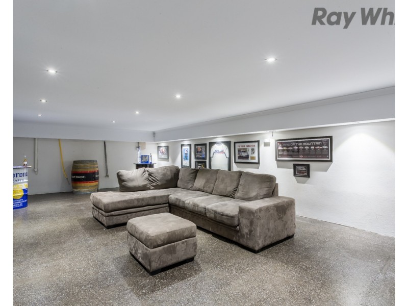 2/9 El Reno Crescent, Airport West VIC 3042