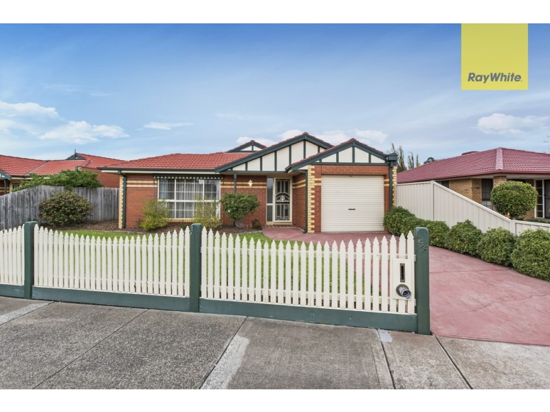 2/5 Marriot Road, Keilor Downs VIC 3038