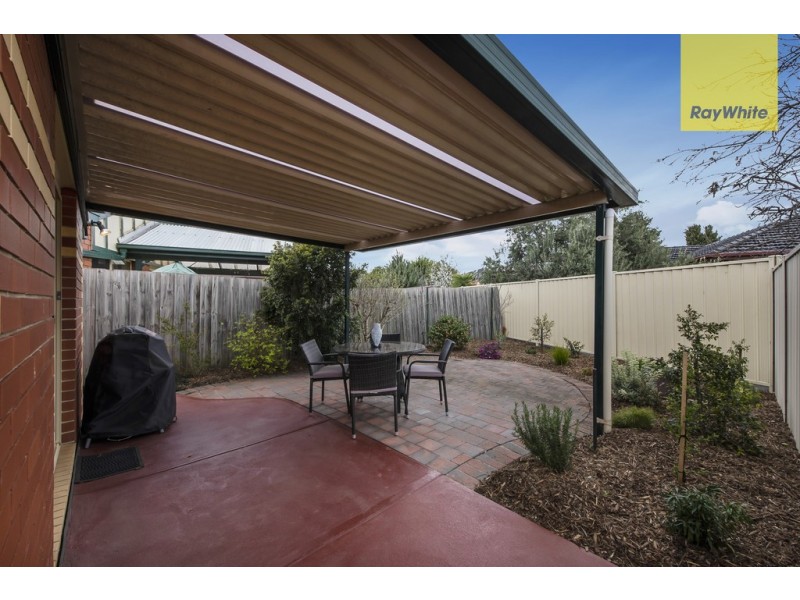 2/5 Marriot Road, Keilor Downs VIC 3038