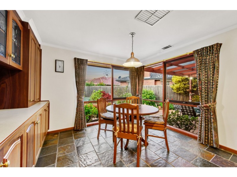 13 Constellation Court, Taylors Lakes VIC 3038