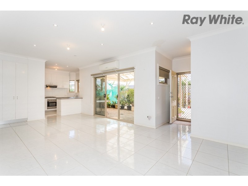 2/19 Marshall Avenue, St Albans VIC 3021