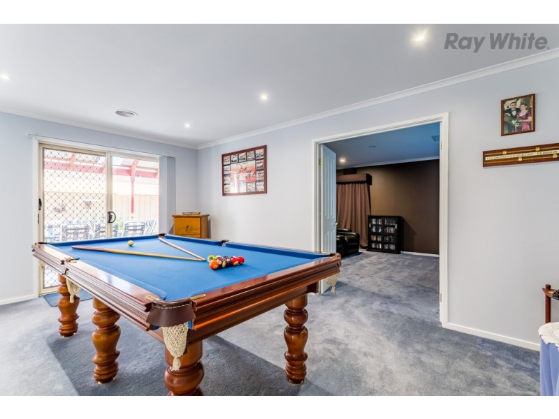 12 Treasury Place, Taylors Hill VIC 3037