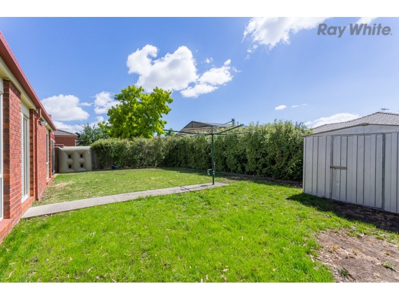 12 Treasury Place, Taylors Hill VIC 3037