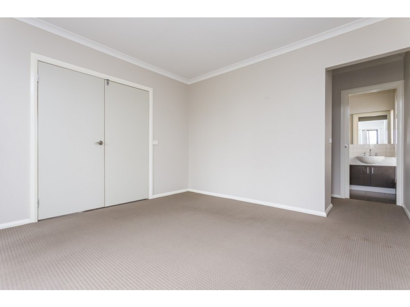 22 Viridian Drive, Hillside VIC 3037