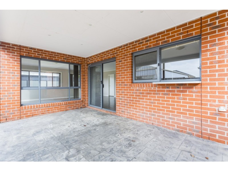 22 Viridian Drive, Hillside VIC 3037