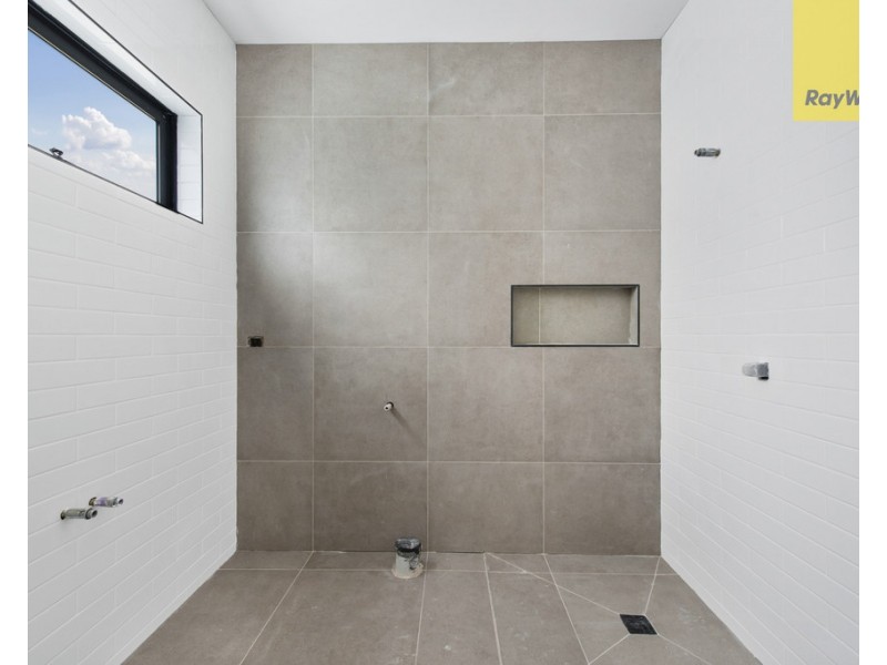 37 Bellbird Avenue, Taylors Lakes VIC 3038