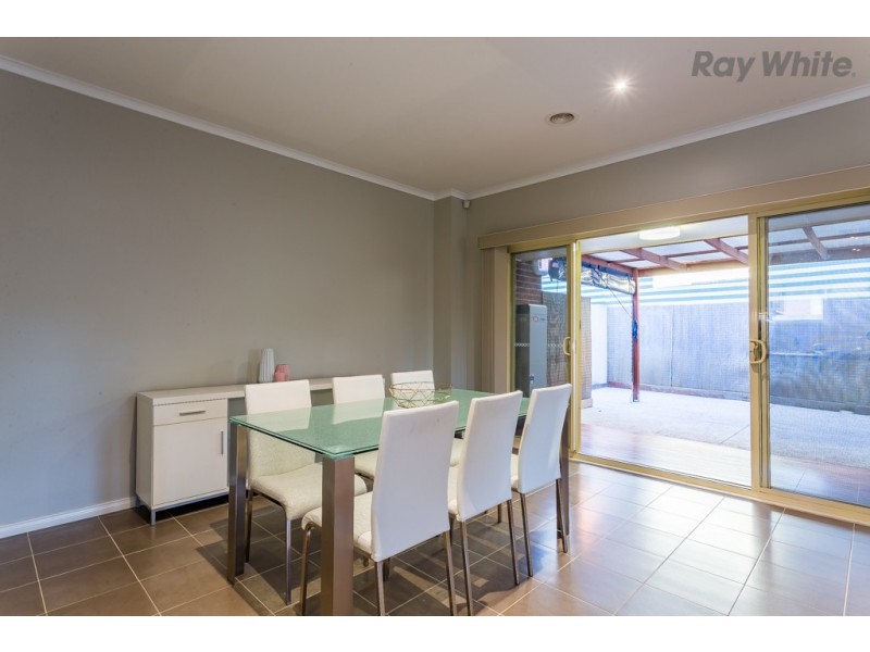 1/53 Saratoga Crescent, Keilor Downs VIC 3038