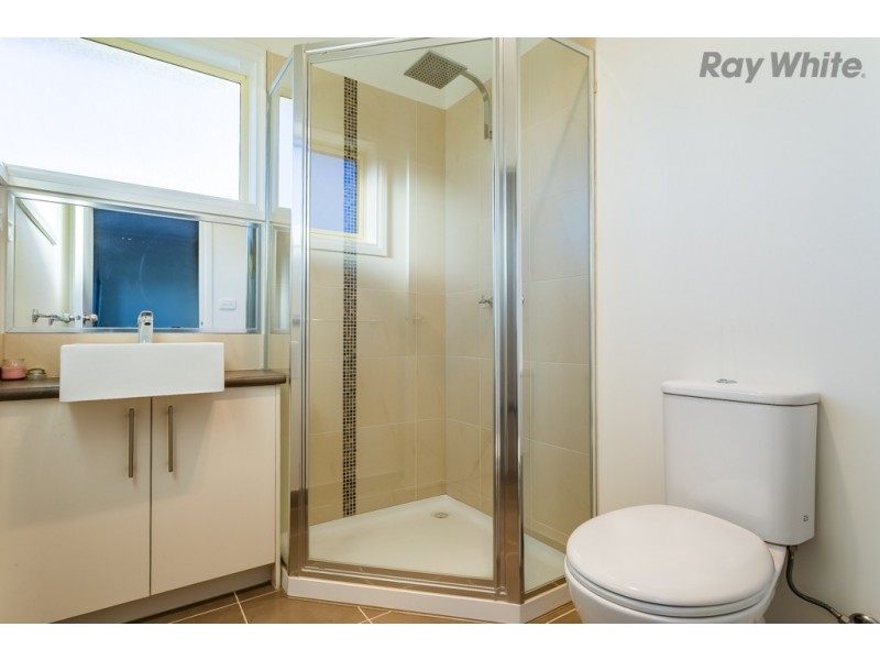 1/53 Saratoga Crescent, Keilor Downs VIC 3038