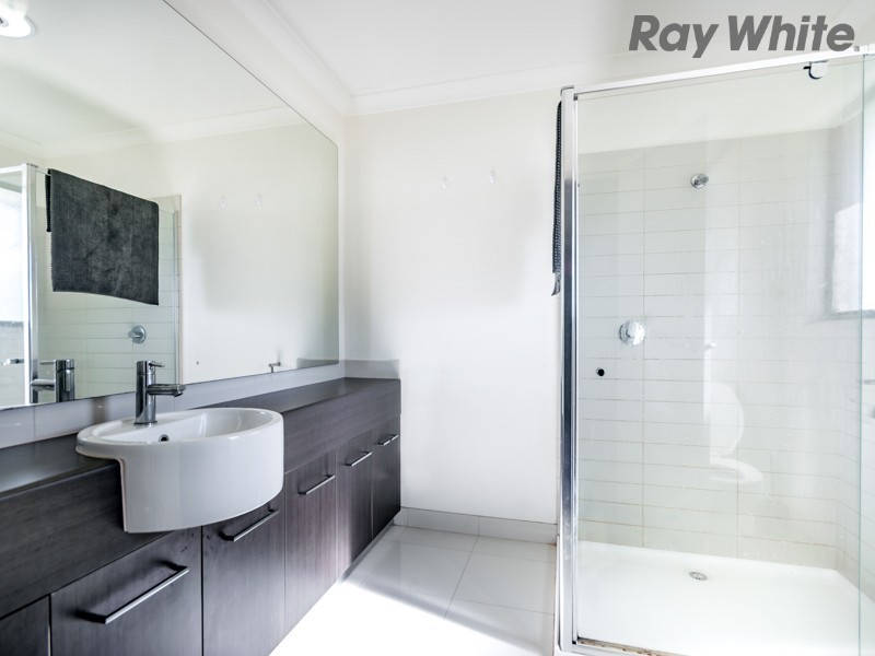 35 Belleville Close, Burnside Heights VIC 3023