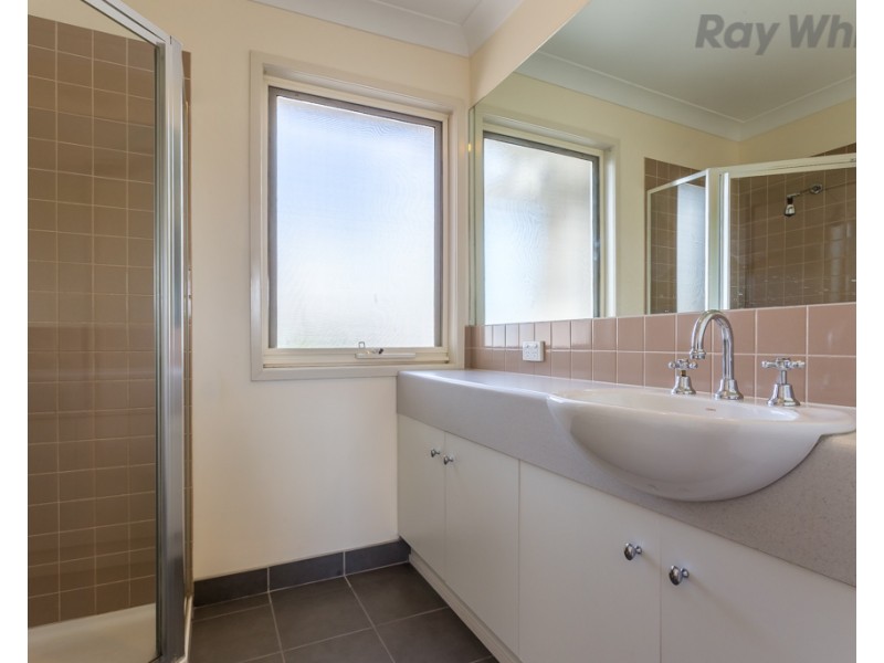27A Wentworth Drive, Taylors Lakes VIC 3038